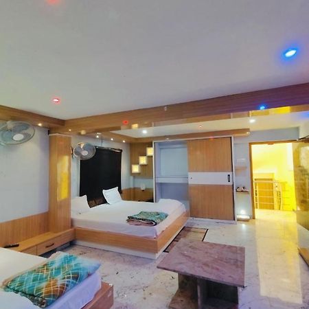 The Maheshwari Residency Hotel Ayodhya Exterior photo